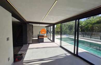 Imagem 5: Maravilhoso Ponto Comercial / Galpão moderno com piscina e sauna no Bairro...