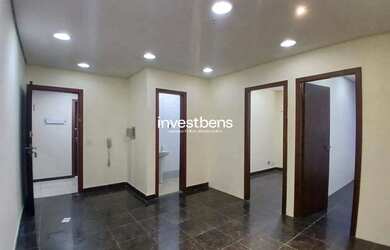 Imagem: O depósito possui 1 Vaga na garagem e 36m² de Área e está