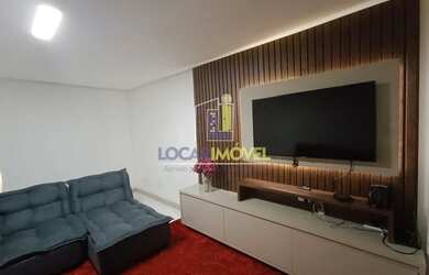 Imagem 13: Casa com 5 quartos sendo 3 suítes, área gourmet com jacuzzi, piscina aquecida, em Bairro B