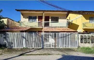 Imagem: A casa possui 2 Dormitórios, 1 Banheiro, 1 Vaga na garagem