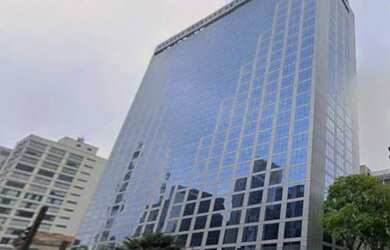 Imagem: O depósito possui 5 Vagas na garagem, 4.096m² de Área e