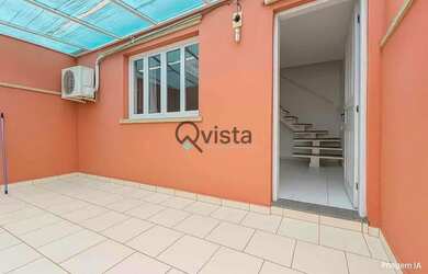 Imagem: A casa possui 2 Dormitórios, 2 Banheiros, 1 Vaga na garagem