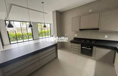 Imagem 6: Casa residencial em condomínio disponível para locação e venda no...