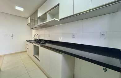 Imagem 6: Apartamento semimobiliado com 02 dormitórios, sacada e vista panorâmica