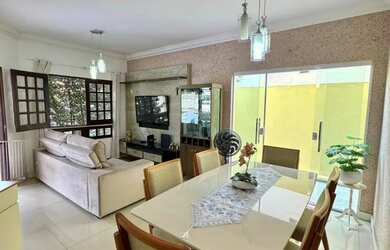 Imagem: A casa em condomínio possui 3 Dormitórios, 1 Banheiro, 170m²