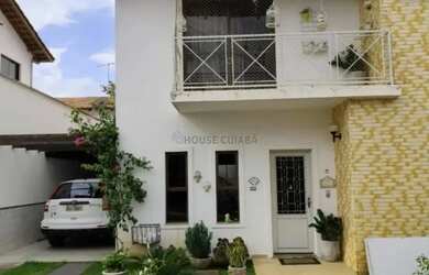 Imagem: A casa em condomínio possui 3 Dormitórios, 3 Banheiros, 3