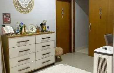 Imagem 5: Sobrado de Alto Padrão com 4 Suítes no Residencial Atibaia Goiânia