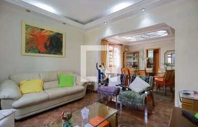 Imagem: A casa possui 5 Dormitórios, 5 Banheiros, 5 Vagas na garagem