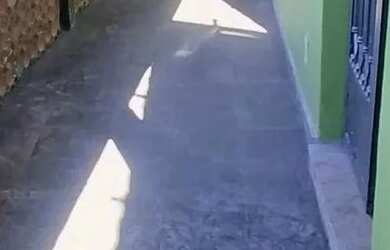 Imagem: A casa possui 2 Dormitórios, 1 Banheiro, 50m² de Área e