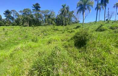 Imagem: O terreno possui 1.000m² de Área e está localizado em Centro