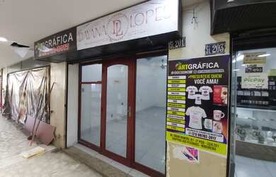 Imagem 5: Excelente Loja com banh - Shopping São Luiz Shopping ou dos Peixinhos - Madureira - Rio d