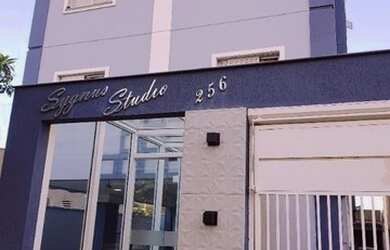 Imagem: O apartamento possui 1 Dormitório, 1 Banheiro, 1 Vaga na garagem