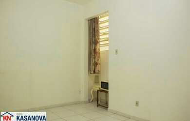 Imagem: A kitnet possui 1 Dormitório, 1 Banheiro, 21m² de Área e