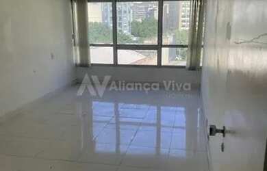 Imagem: O depósito possui 30m² de Área e está localizado em Tijuca