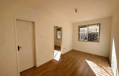 Imagem 2: Residential / Apartment-Porto Alegre-Camaquã