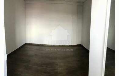 Imagem: O apartamento possui 2 Dormitórios, 1 Banheiro, 80m² de Área