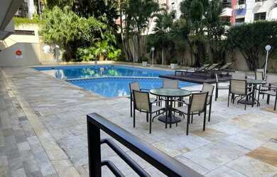 Imagem: O apartamento possui 4 Dormitórios, 4 Banheiros, 2 Vagas na