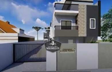 Imagem: A casa possui 3 Dormitórios, 3 Banheiros, 2 Vagas na garagem