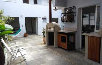 Imagem 4: Vendo Sobrado alto padrão, 3 suítes, 3 vagas, sauna,Hidromassagem, forno...