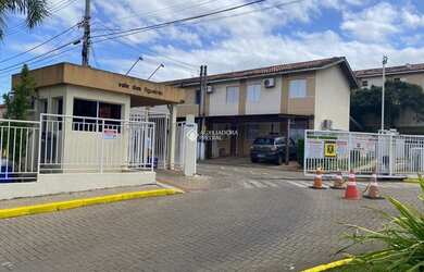 Imagem: A casa em condomínio possui 2 Dormitórios, 1 Banheiro, 86m²