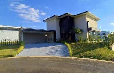 Imagem: A casa em condomínio possui 4 Dormitórios, 5 Banheiros, 4