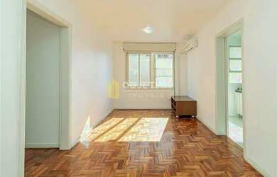 Imagem 2: Apartamento à venda 2 Quartos, 1 Vaga, 60M², Mont Serrat, Porto Alegre...