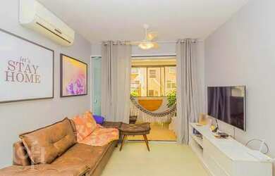 Imagem: O apartamento possui 2 Dormitórios, 2 Banheiros, 1 Vaga na