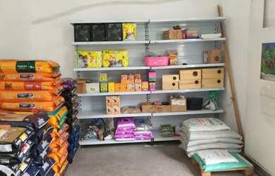 Imagem: Vende-se Pet Shop e Aviario