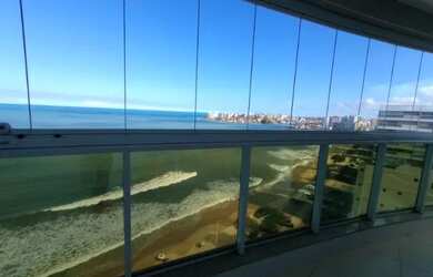 Imagem: O apartamento possui 3 Dormitórios, 3 Banheiros, 2 Vagas na