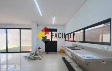 Imagem: A casa em condomínio possui 3 Dormitórios, 5 Banheiros, 4