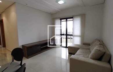 Imagem: O apartamento possui 4 Dormitórios, 1 Banheiro, 2 Vagas na