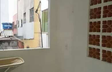 Imagem: O apartamento possui 3 Dormitórios, 1 Banheiro, 80m² de Área