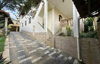 Imagem 13: Casas Santa Maria. São duas casas belíssimas aceito imóvel de menor...