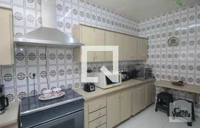 Imagem 7: Casa à Venda - Ouro Preto, 3 Quartos, 300 m2