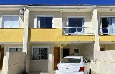 Imagem: A casa possui 3 Dormitórios, 3 Banheiros, 2 Vagas na garagem