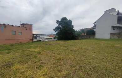 Imagem: O terreno possui 1m² de Área, Imóvel novo e está localizado