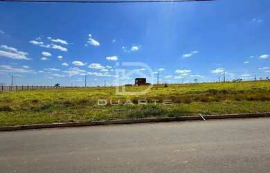 Imagem: O terreno possui 250m² de Área e está localizado em Zona