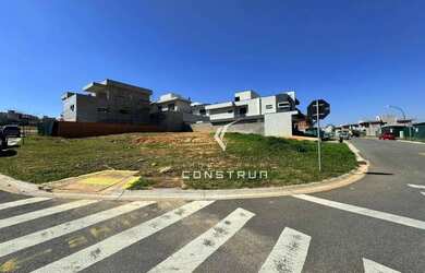 Imagem: O terreno possui 788m² de Área e está localizado em Chácara