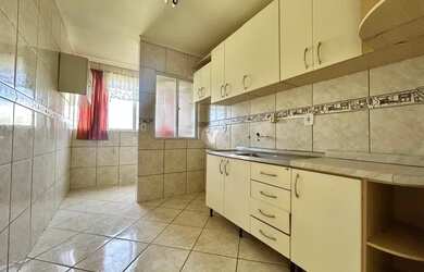 Imagem 6: Apartamento de dois dormitórios sendo um suíte no centro de Santa Maria