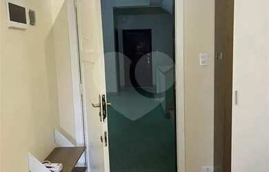 Imagem: O apartamento para alugar possui 1 Dormitório, 1 Banheiro e