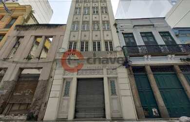 Imagem: O depósito possui 1.471m² de Área, Imóvel novo e está