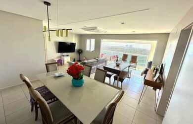 Imagem: O apartamento possui 3 Dormitórios, 4 Banheiros, 3 Vagas na