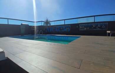 Imagem: O apartamento possui 3 Dormitórios, 5 Banheiros, 2 Vagas na