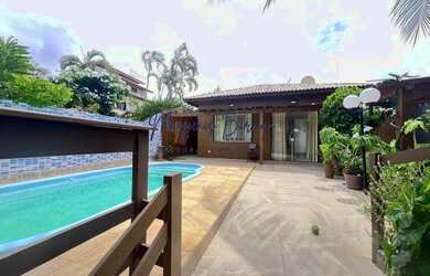 Imagem: A casa possui 5 Dormitórios, 5 Banheiros, 2 Vagas na garagem