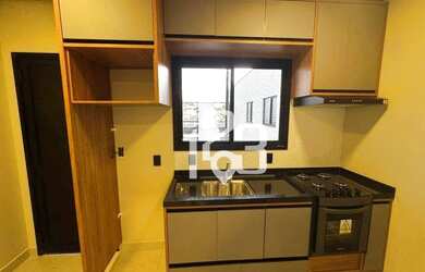 Imagem: O apartamento possui 1 Dormitório, 1 Banheiro, 1 Vaga na garagem