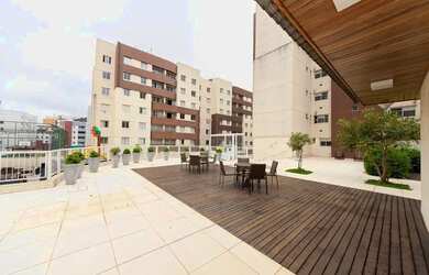 Imagem: O apartamento possui 3 Dormitórios, 1 Banheiro, 1 Vaga na garagem