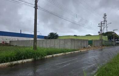 Imagem: O terreno possui 872m² de Área e está localizado em Norte