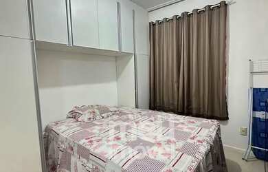 Imagem: O apartamento possui 3 Dormitórios, 1 Banheiro, 2 Vagas na