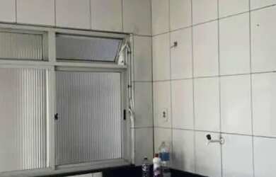 Imagem: A casa possui 2 Dormitórios, 1 Banheiro, 110m² de Área e