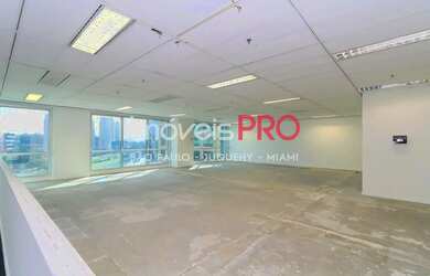 Imagem: O depósito possui 5 Vagas na garagem, 848m² de Área e está